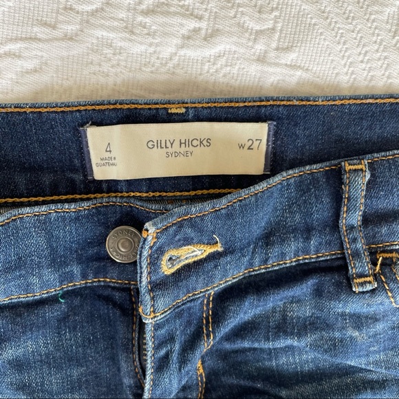 Cut off Jean Shorts Distressed Pockets - Picture 3 of 3